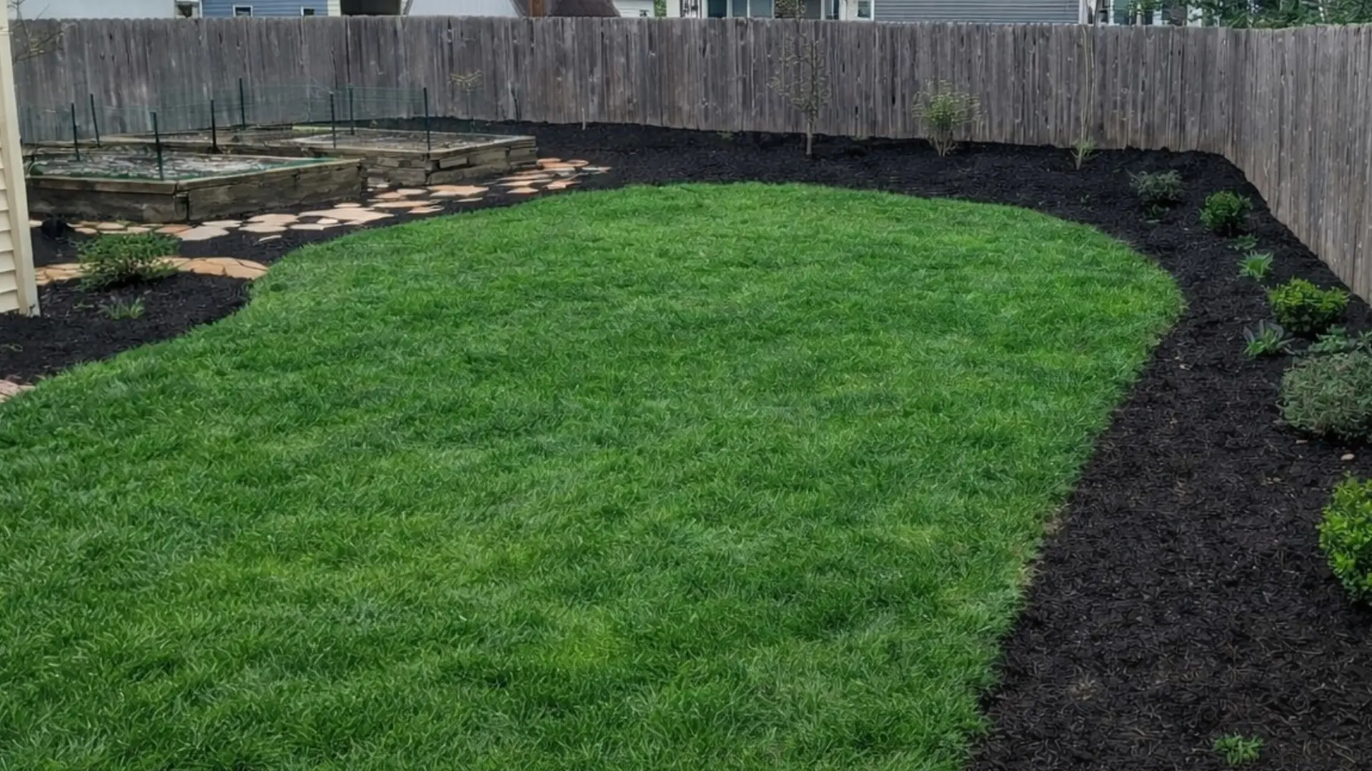 Do You Have to Do Aeration & Overseeding Together in the Fall?